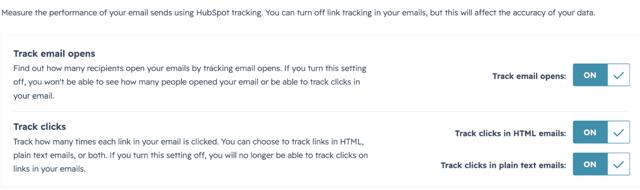 Parametres HubSpot : Marketing > E-mail > Suivi, interrupteurs Track email opens et Track clicks